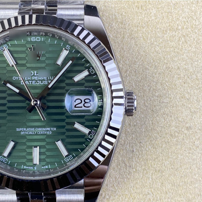 Datejust 41 m126334-0030 1:1 Super Clone, 41 mm, Green Fluted Motif Index Dial